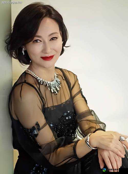 古川伊织无码中文字幕：镜头下真实情感的治愈力量