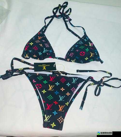 XNXXX美国👙👙16背后的社会现象：如何平衡自由与责任？